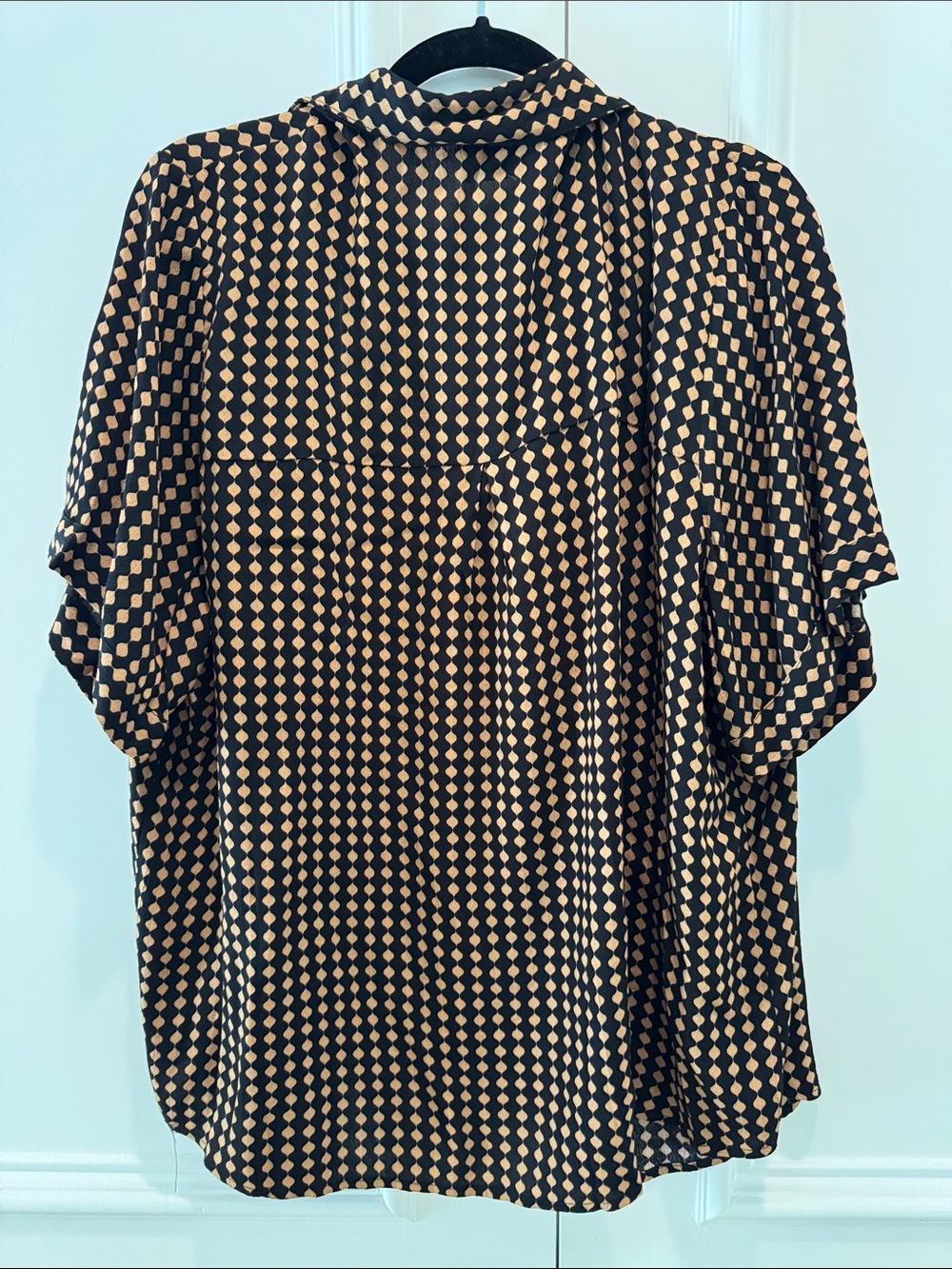 DISSH Black and Tan Geometric Short Sleeve Button-Up Shirt - Picture 4 of 6